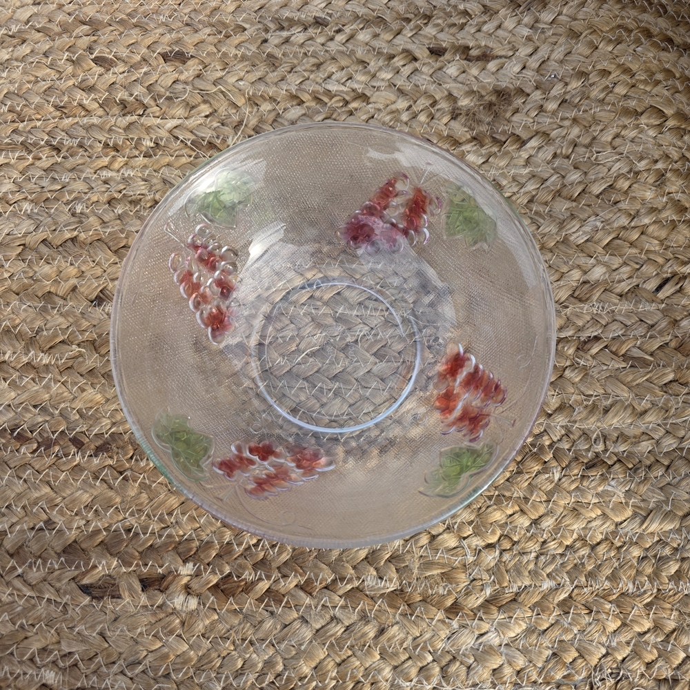 Glass Plate with Grape Design - Picture 4 of 4